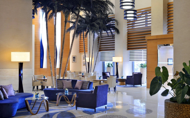 Mövenpick Hotel Jumeirah Beach - Image 2