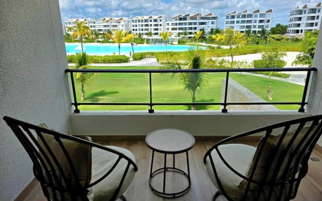Oasis Turquesa Punta Cana Crystal Lagoon