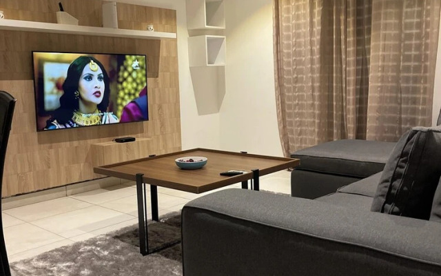 Meraki Homes at Embassy Gardens