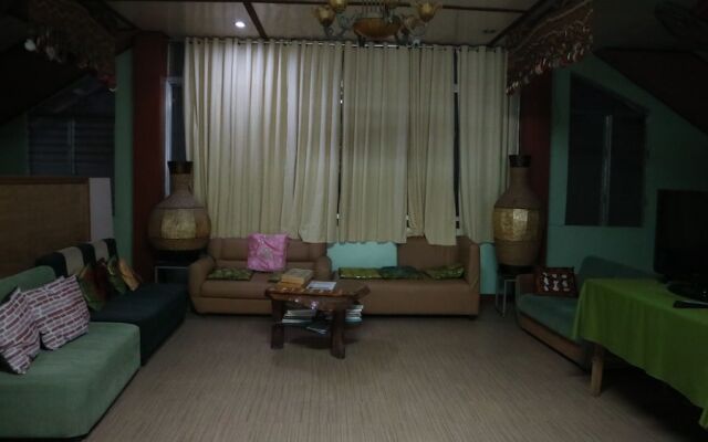 Lolo Oyong El Nido Pension House