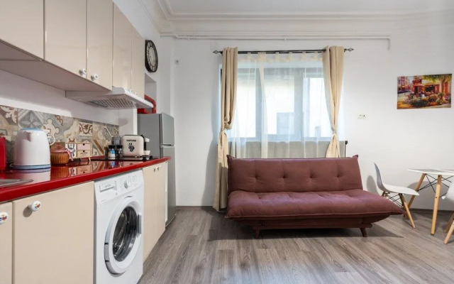 GOLDEN LEAF - Stunning Central 1BR Apt