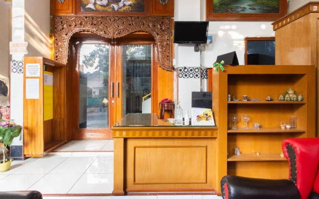 Homestay Gayatri Sawojajar RedPartner