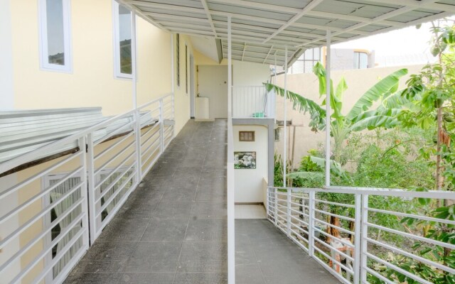 Candi Panggung Family Guest House Syariah by OYO Rooms