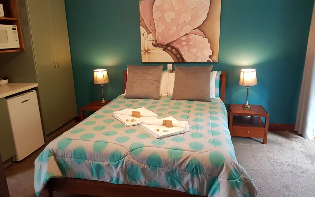 Adamsons Riverside Accommodation