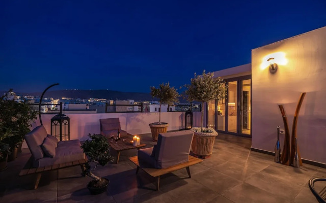 Mythos Luxury Suites