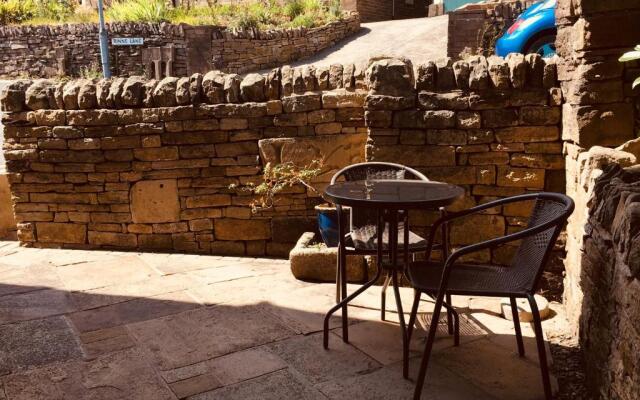 No.18 Holmfirth