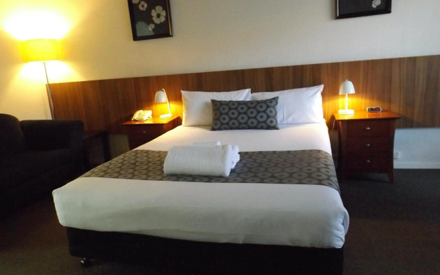 Central Court Motel Warrnambool – Guest Rooms – Warrnambool