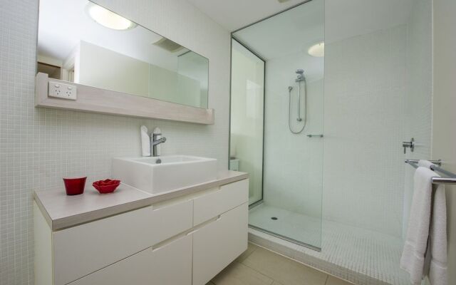 1 Bright Point Apartment 1208