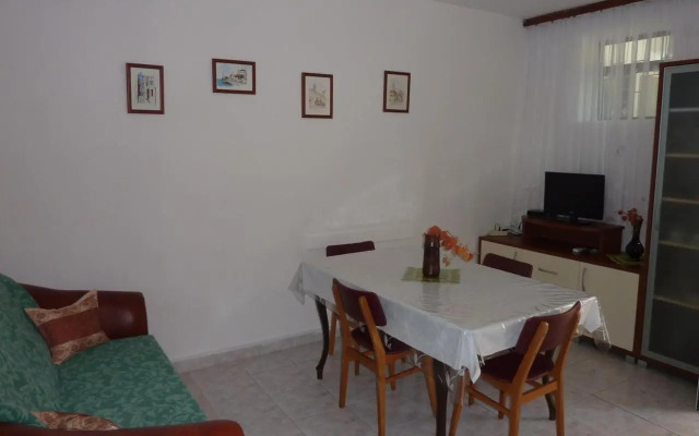 Apartments by the sea Seget Vranjica, Trogir - 976