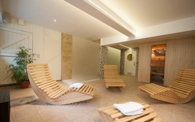 Ostend Hotel