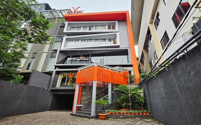 Victory Hotel
