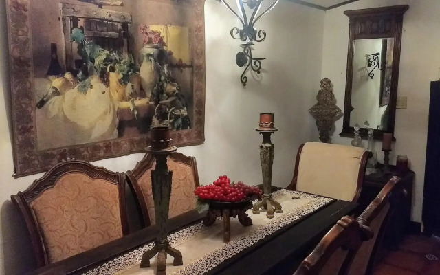 Fernabella's Lodge