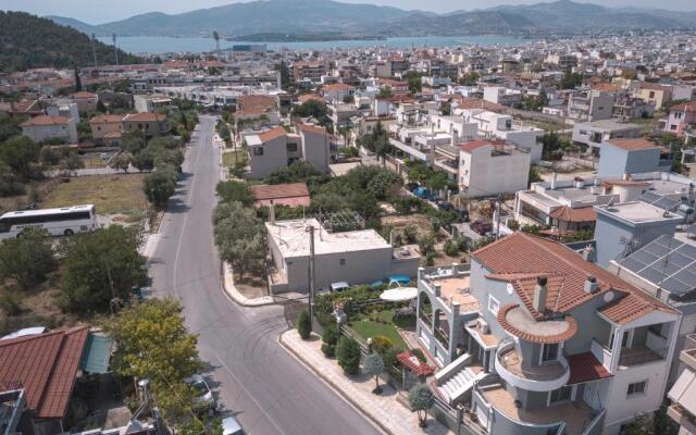Apollon house