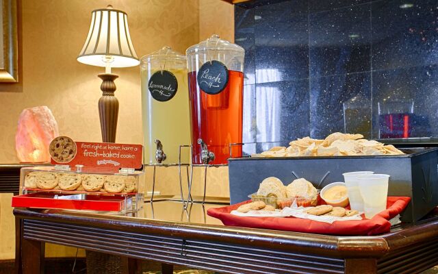 Best Western Plus Richmond Hill Inn