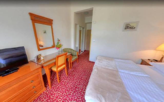 Hotel Romania