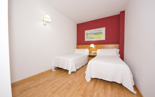 Aparthotel Atenea Valles