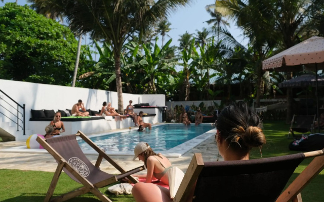 Spindrift Hostel Madiha - Adult Only