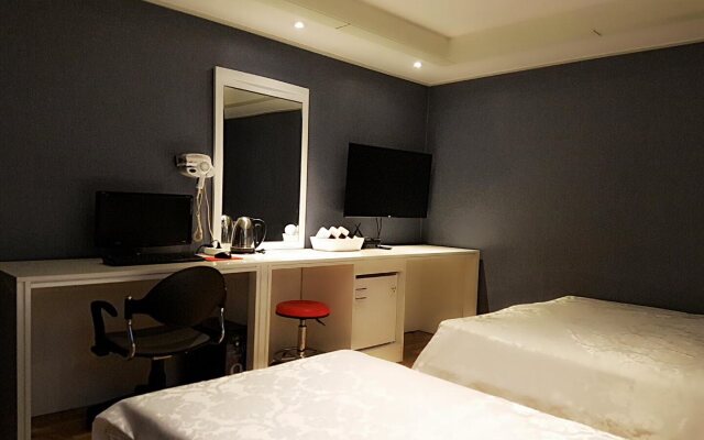 ZIO Hotel