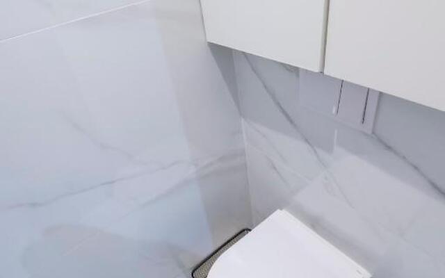 Superbe 2P Plage/ Promenade des Anglais 203