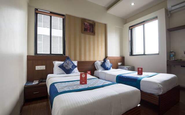 OYO 9949 Hotel Silvver Crest