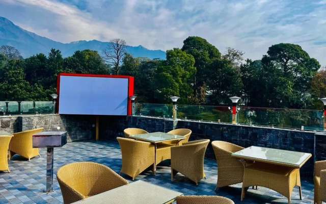 Hotel Suryadev