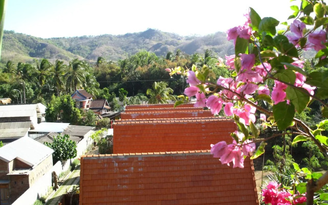 Yoki's Bungalows