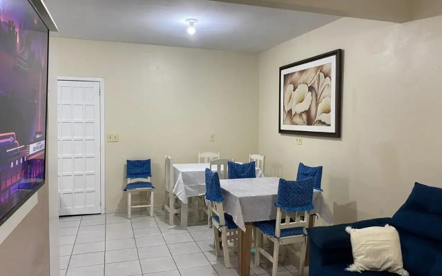 CASA com 3 QUARTOS 1000M DA PRAIA