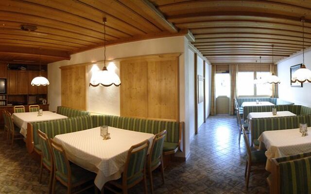 Alpenhof Hotel Garni Suprême