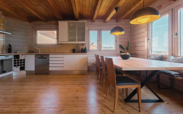 Finland House Barcelona- Increíbles vistas a la montaña