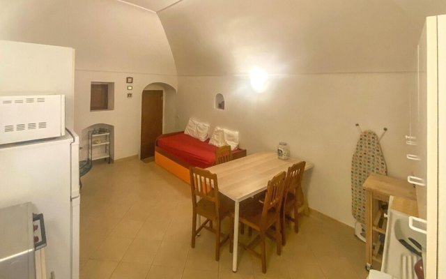 Beautiful Apartment in Peschici With Wifi and 2 Bedrooms