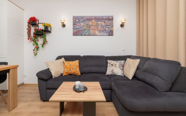 Apartment Manufaktura Łódź by Renters