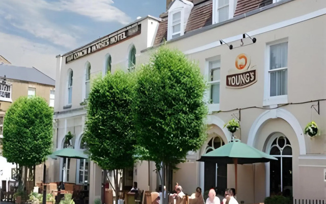The Coach & Horses