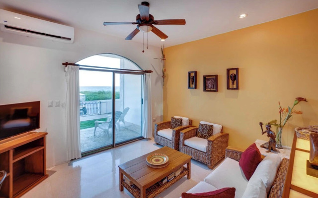 Oceanfront Isla Mujeres Estate w/ Infinity Pool!