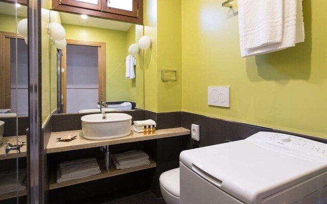 Rome Accommodation - Margana I