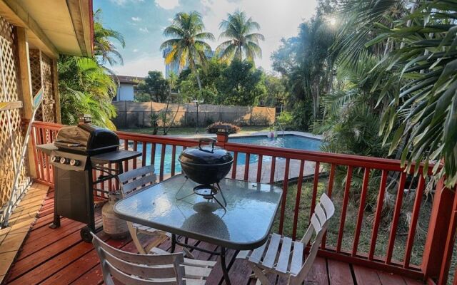 Spacious & Conveniently Located Miami Airport Home