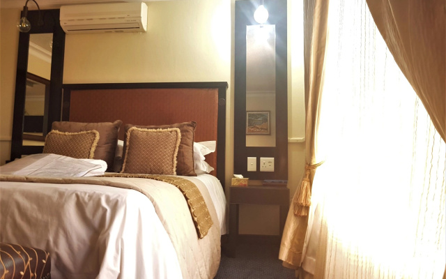 Constantia Manor Guest House