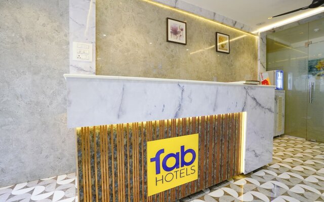Fabhotel Moonlite Residency