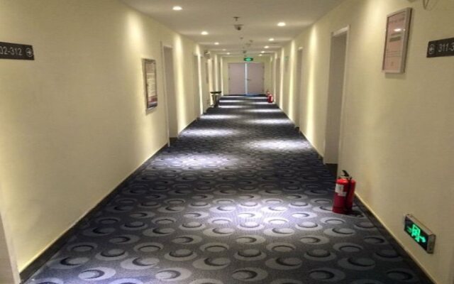 7Days Inn Yulin Yuanyang Lake