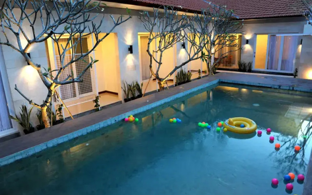 Dean's Place Bali