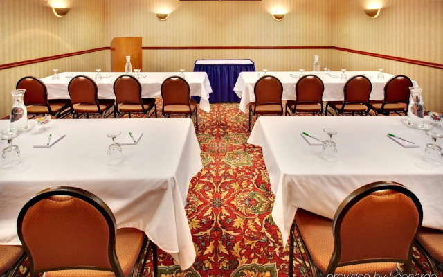 DoubleTree by Hilton Sioux City