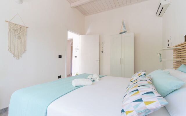 2473 Villetta Seaside by Barbarhouse