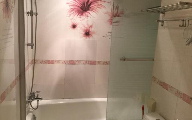 Facebook Emoji Guesthouse