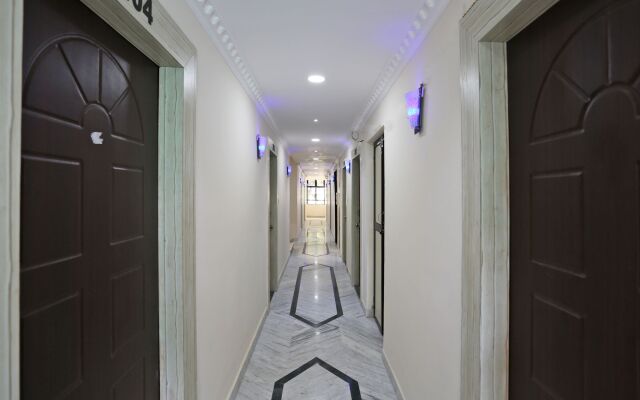 Hotel Shine By OYO Rooms