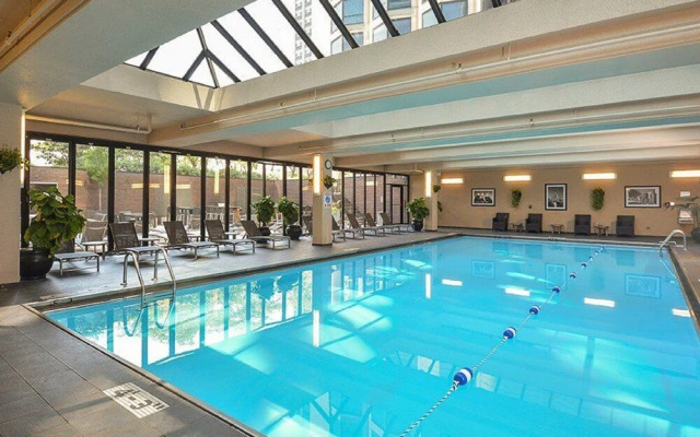 Luxury Suites At North Harbor Tower
