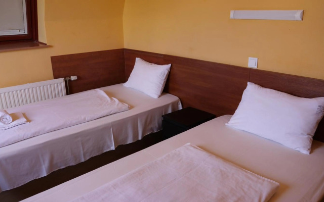 Attila Hotel Budapest