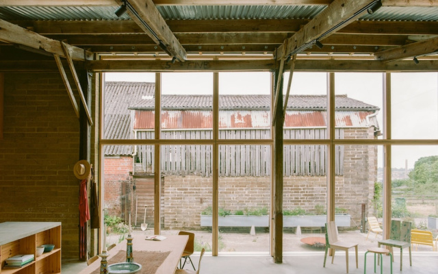 South Barns a Spacious Barn Conversion Near Cowes
