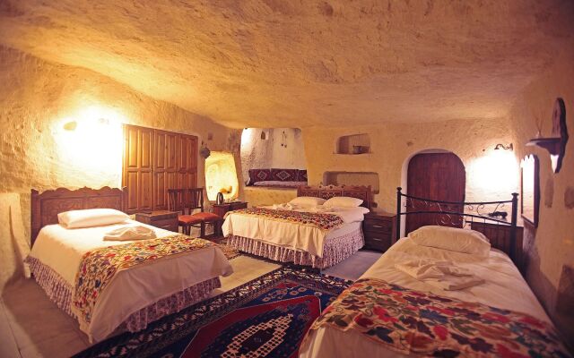 Tulip Cave Suites