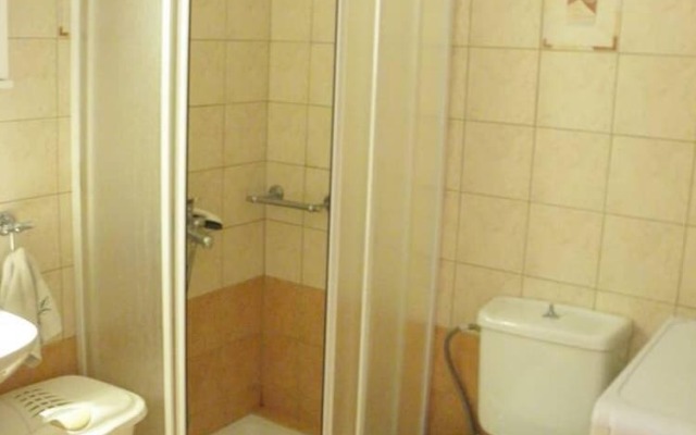 Cozy and Modern Apartment Centrally Located