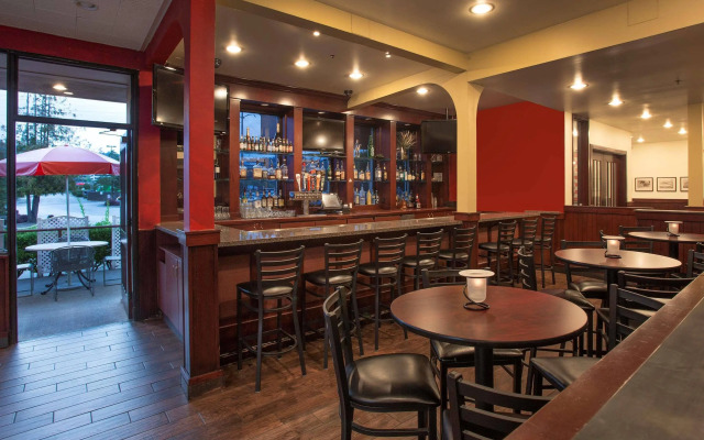 Red Lion Hotel & Conference Center - Seattle/Renton