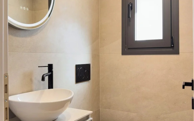 Riviera Escape Suites